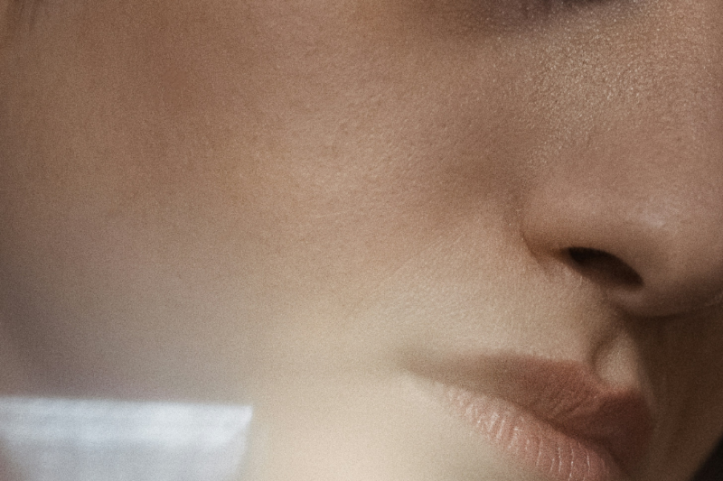 skin reflects